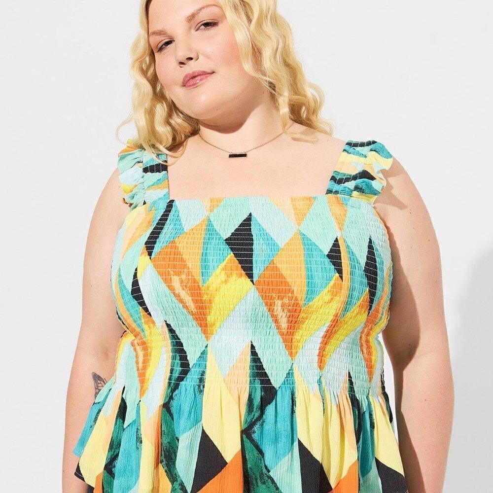 Torrid - Peplum Washable Crinkle Gauze Smocked Tank Top in Geo-Multi